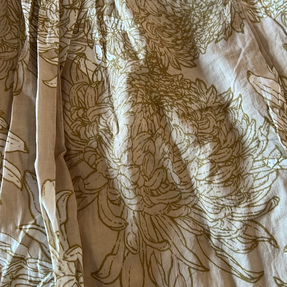 Max Studio Skirt - Picture 2 of 4